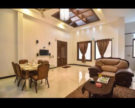 Mount Bliss Villa 罗纳瓦拉 外观 照片